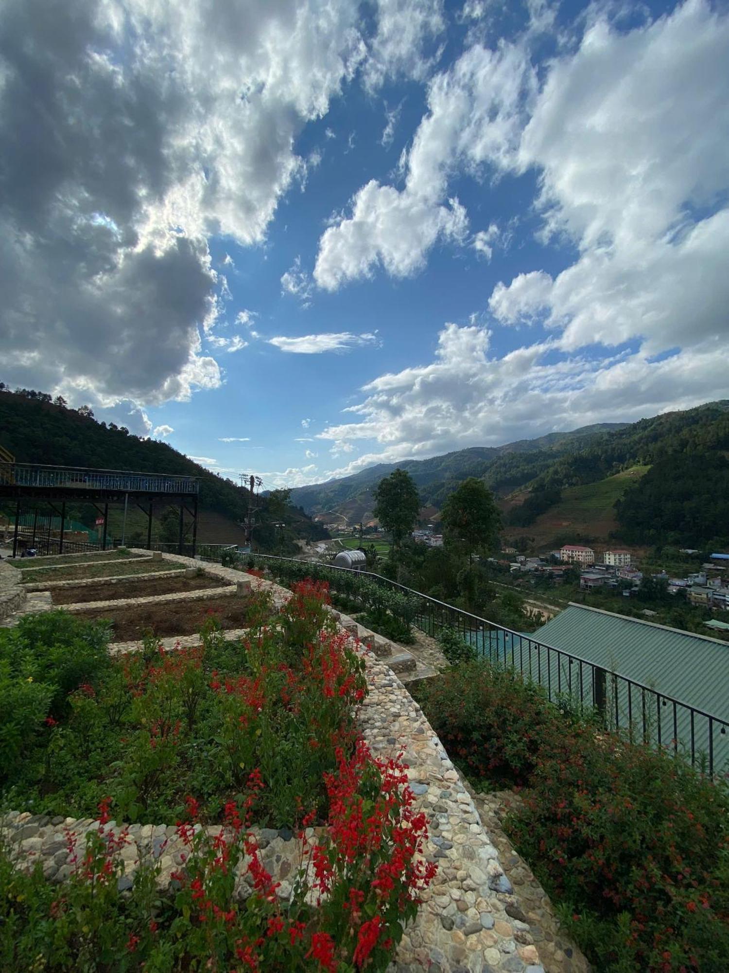 Nha Tren Doi - Windy Hill Hotell Mu Cang Chai Exteriör bild